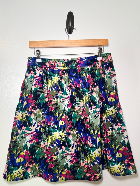 J. Crew Dresses & Skirts - J. Crew Summer Abstract Floral Skirt Size 10